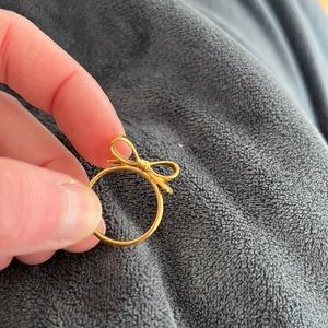 Kate Spade take a bow gold ring